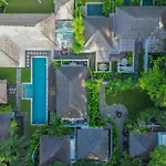 Suga Estate - Rice Field View Villas