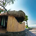 Beachfront Villa Nixie And The Sea Tabanan
