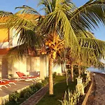 Bondalem Beach Club