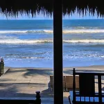 Beachfront Villa Nixie And The Sea Tabanan