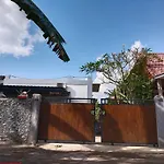Saren Villa