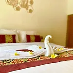 Narafa\'S Guest House