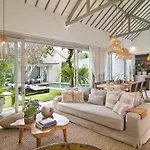 Villa Mia By Villa Finder
