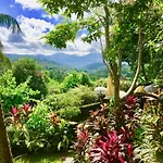 Gunung Paradis Retreat