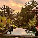 Umah Capung Sebatu Villas
