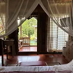 Umah Capung Sebatu Villas