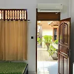 Bungalow Kempu Taman Ayu I