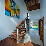 Villa Cendrawasih
