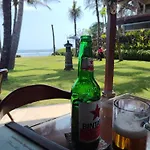 Spacious Private Pool Apartment-Beachside Resort