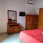 Saren Villa