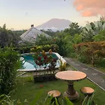 Amrita Villa Sidemen
