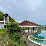 Yoga Bale House