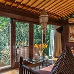 Dua Dari, A Residence By Hadiprana