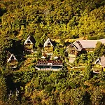 Penida Bambu Green Suites