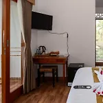 Graha Shanti Guest House