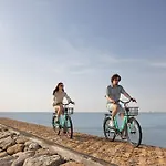 Taksu Sanur Hotel