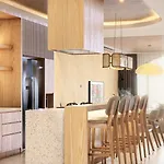 Suites5 Hotel