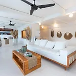 Seaview Prime Room At Kanna Seafront Estate
