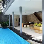 Sandhya Villa Canggu Echo Beach
