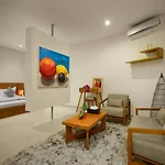 Villa Miro - Luxury, 3 Bed, Central Seminyak
