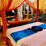 Seahouse Bali Indah Beach Inn