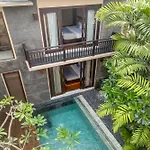 Nyanyi Sanctuary Villa By Ini Vie Hospitality