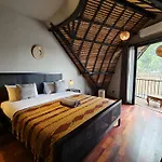 Sub Villas Bali