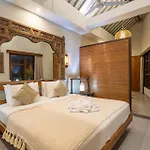 Villa Thamilla By Optimum Bali Villas