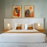 U Tube Hotel