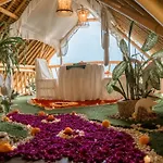 Penida Bambu Green Suites