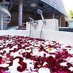 Promo! Private Vacation Rentals Villa, 2 Pools,4 Bedrooms,4 Bathrooms, Bali Seminyak