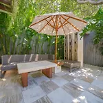 Kedonganan Beach Villas