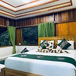 Friendly Homestay Lemukih