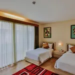 D\'Nusa Beach Club And Resort