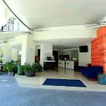 Reddoorz @ Istana Kuta Galeria