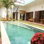 Villa Cahaya Seminyak
