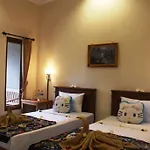 Pande Guest House