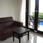 Pondok 828 Guest House