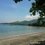 Biorock Homestay & Dive Center Pemuteran