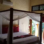 Teluk Indah Beach & Pool Villa
