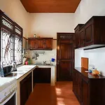 Villa Maryadi
