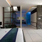 Aqua