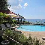 Kembali Beach Bungalows