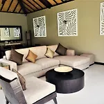 Arama Poolside Villa
