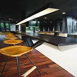 J Hotel Kuta