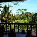 Pesantian Villa And Warung