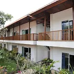 Aquarius Beach Hotel