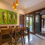 Villa Green Mango