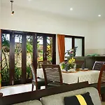 Villa L\'Orange Bali
