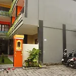 Rena Segara House